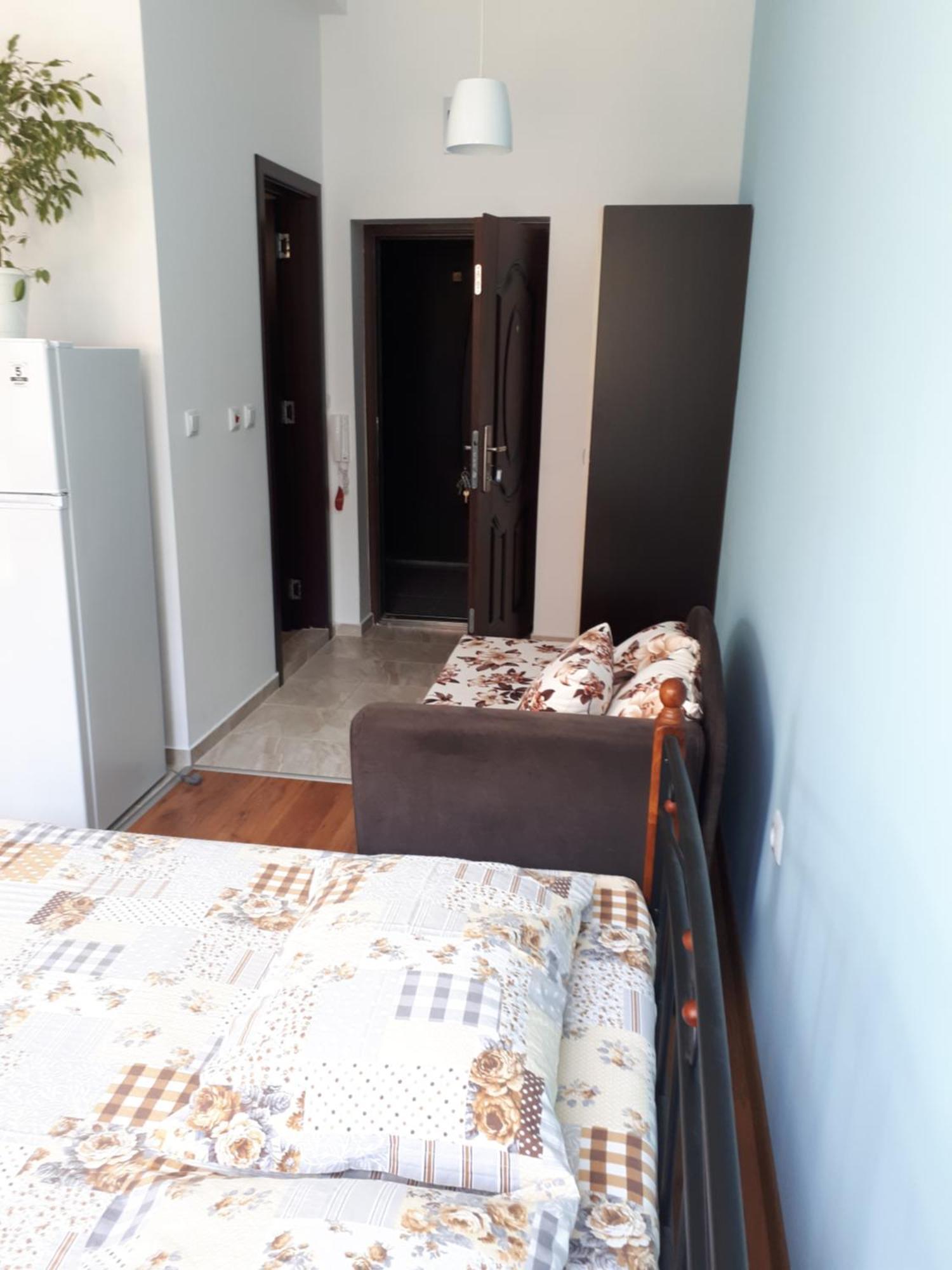 Flowers Studio Pomorie Luaran gambar